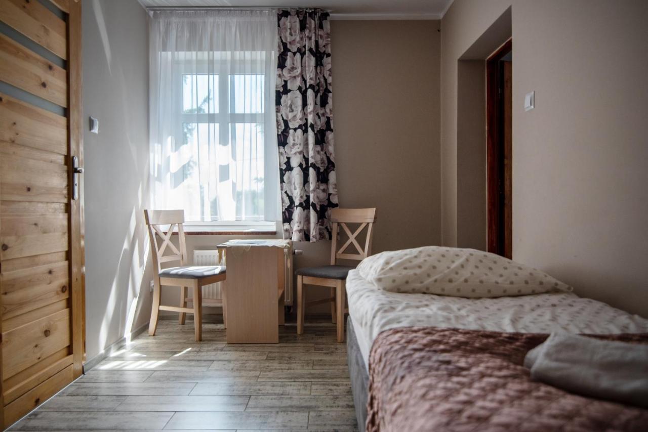 Gosciniec Pod Debem Vila Wilimy Exterior foto